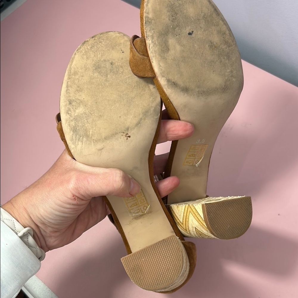 Jeffrey Campbell Lindsay Tan Scalloped Heels - Picture 7 of 10
